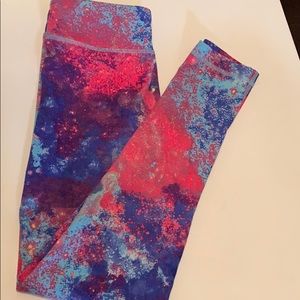 Mixed colored leggings